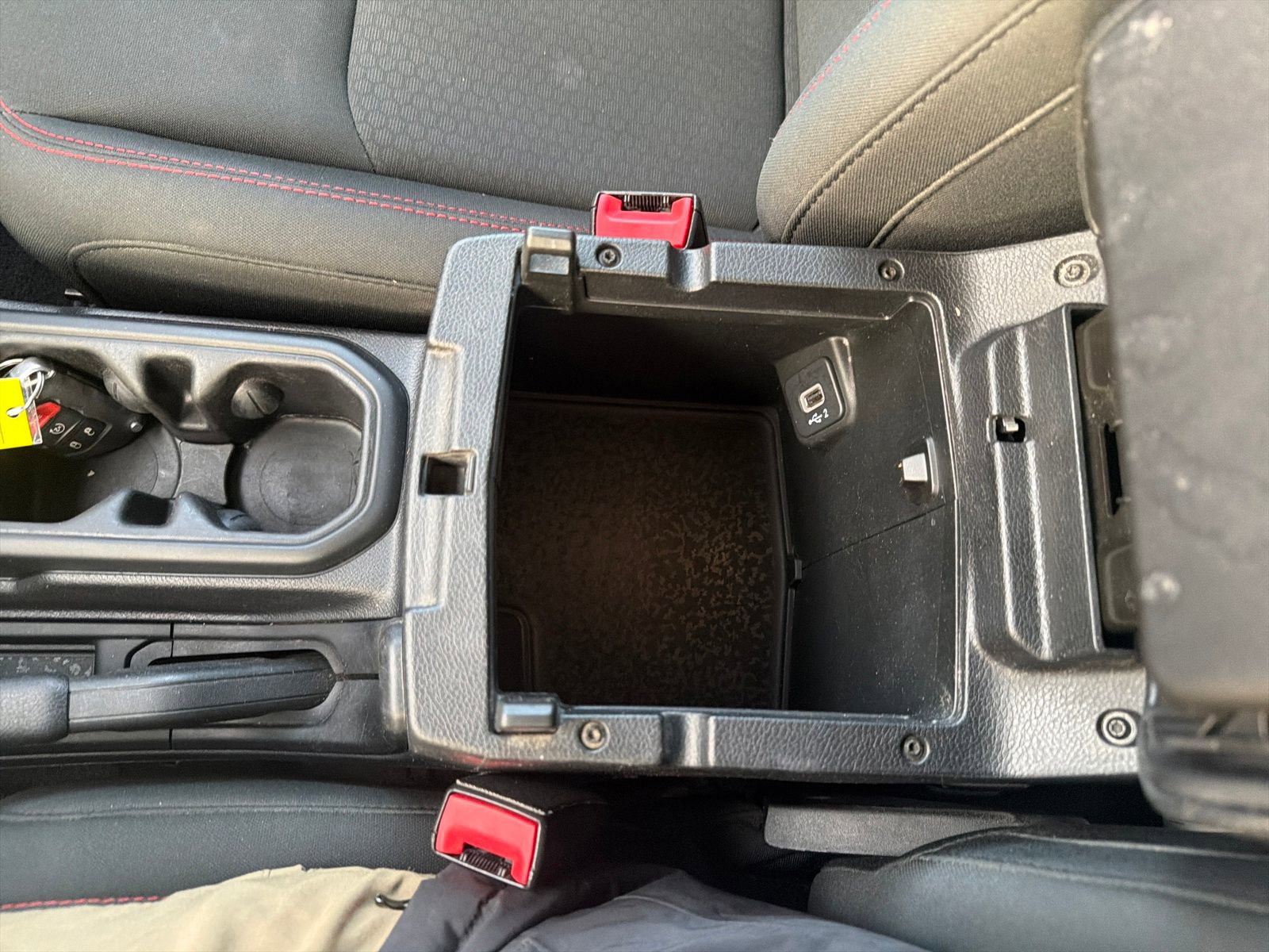 Used 2020 Jeep Gladiator Rubicon w/ Cold Weather Group image 27