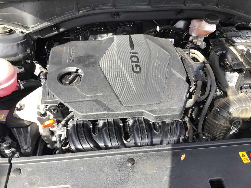 Used 2024 Kia Sorento S image 5