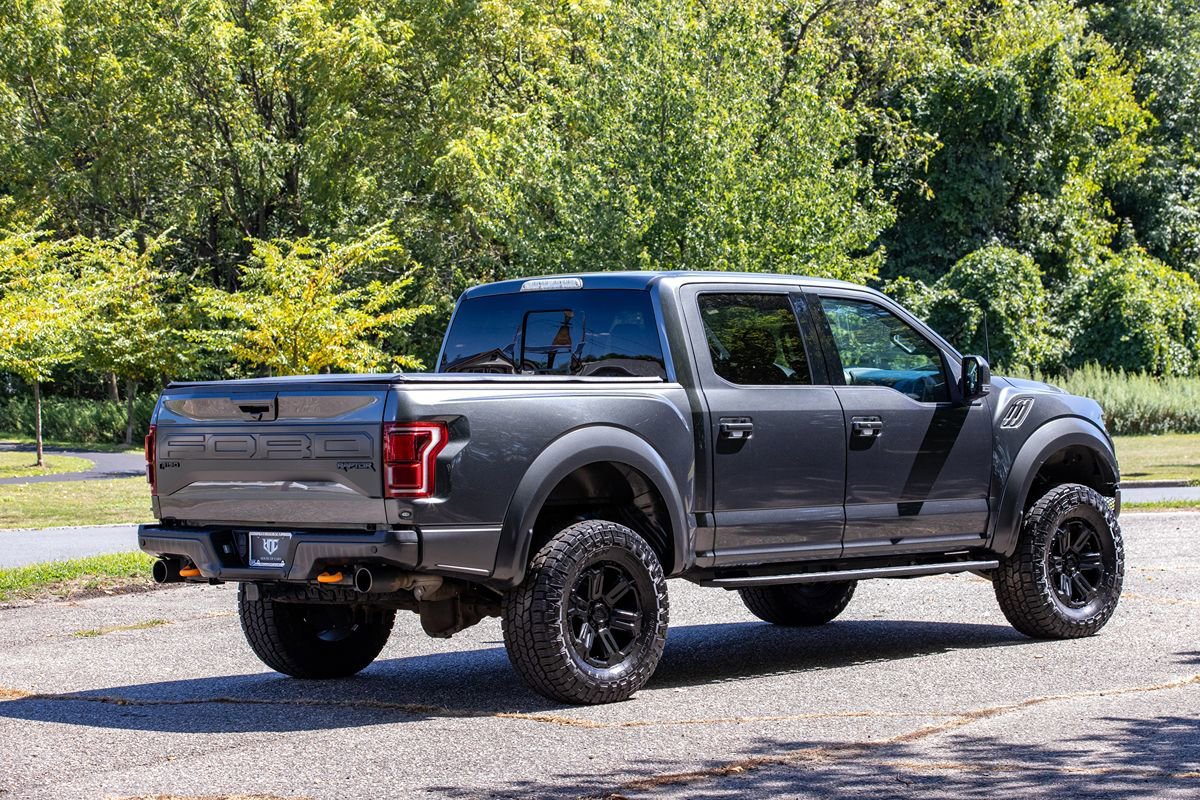 Used 2018 Ford F150 Raptor w/ Equipment Group 802A Luxury AWD/4WD image 4