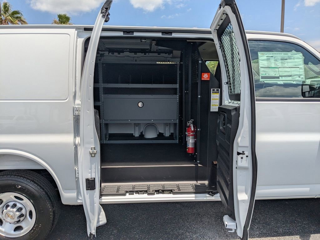 New 2025 Chevrolet Express 2500 w/ Communications Package image 18