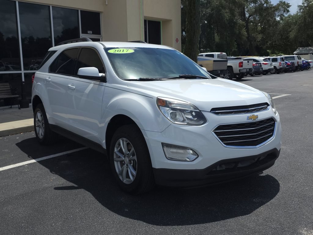 Used 2017 Chevrolet Equinox LT w/ Convenience Package FWD image 3