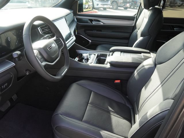 New 2026 Jeep Grand Wagoneer L Limited AWD/4WD image 20