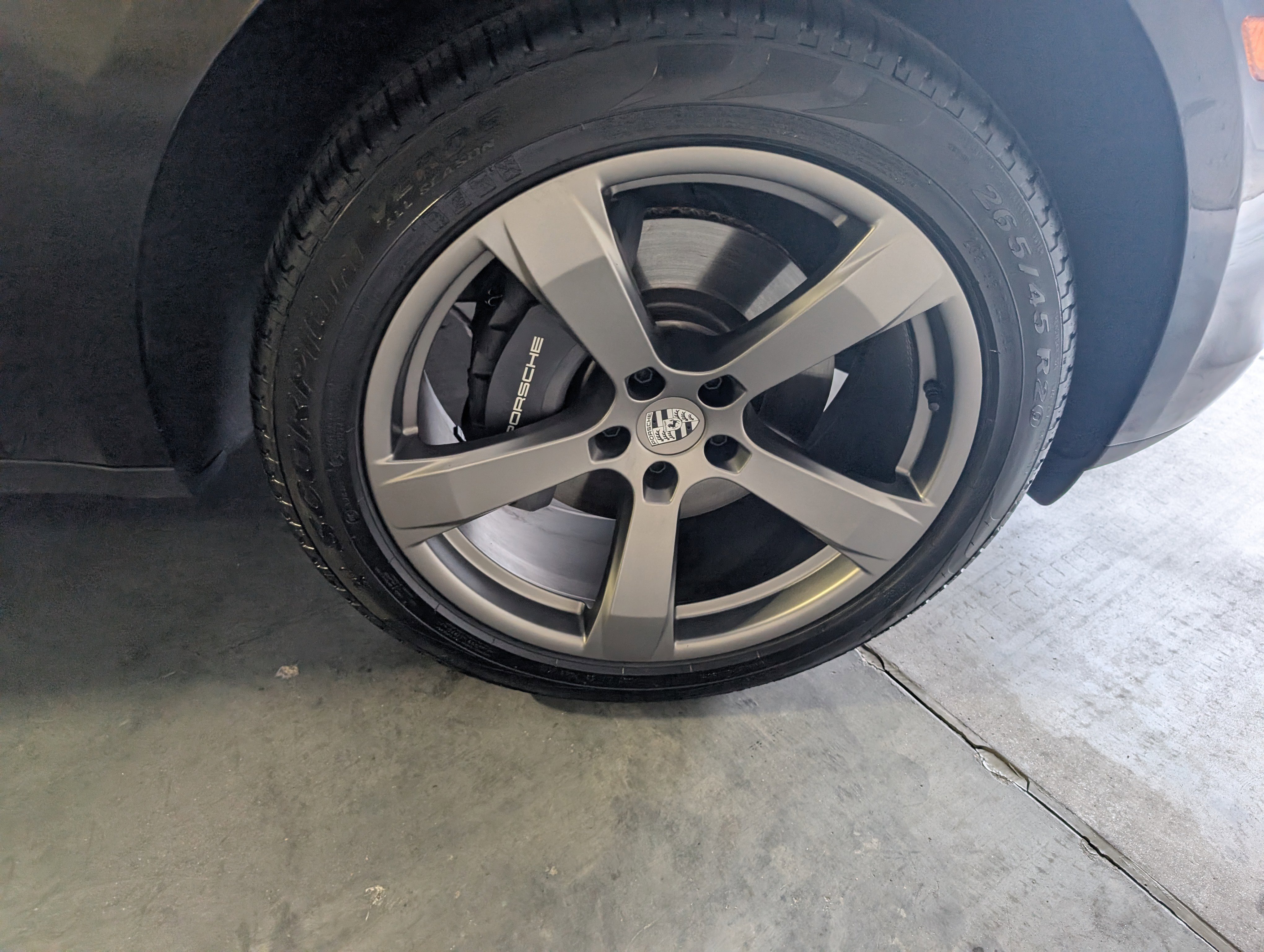 Used 2025 Porsche Macan image 17