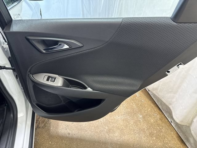 Used 2023 Chevrolet Malibu LS FWD image 24