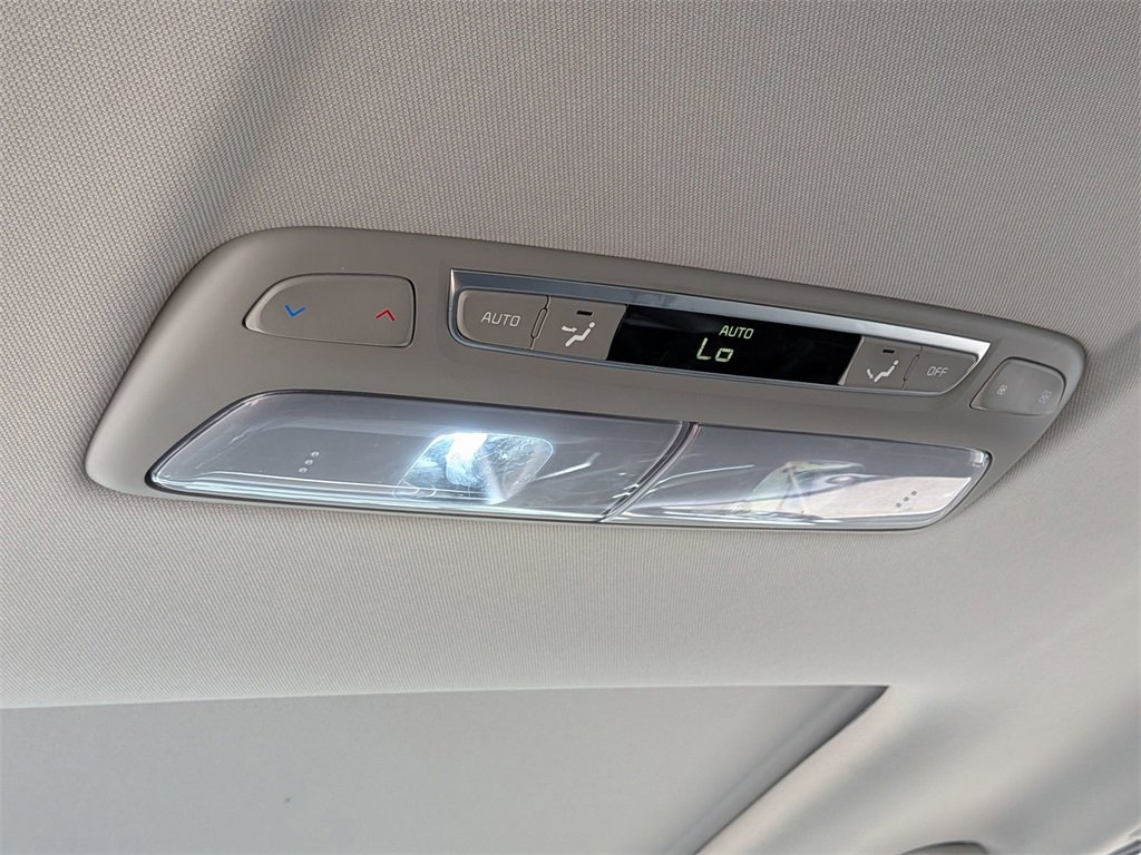 Certified 2022 Kia Telluride EX image 24