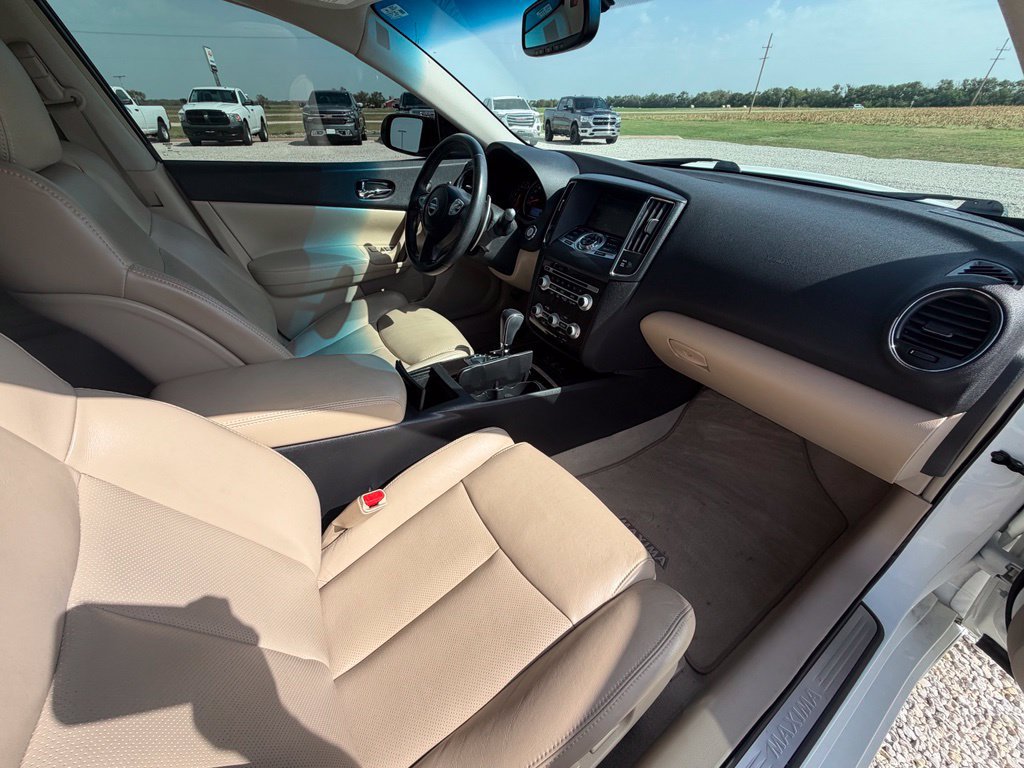 Used 2014 Nissan Maxima 3.5 SV w/ Premium Package FWD image 30