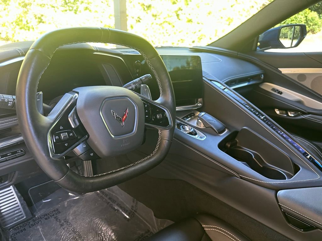 Used 2020 Chevrolet Corvette Stingray Preferred Cpe w/ 2LT Preferred Equipment Group image 11