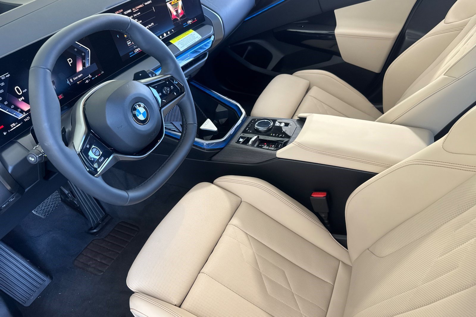 Used 2026 BMW X3 xDrive30i w/ Premium Package AWD/4WD image 4