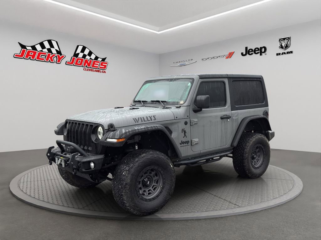 Used 2021 Jeep Wrangler Willys image 2