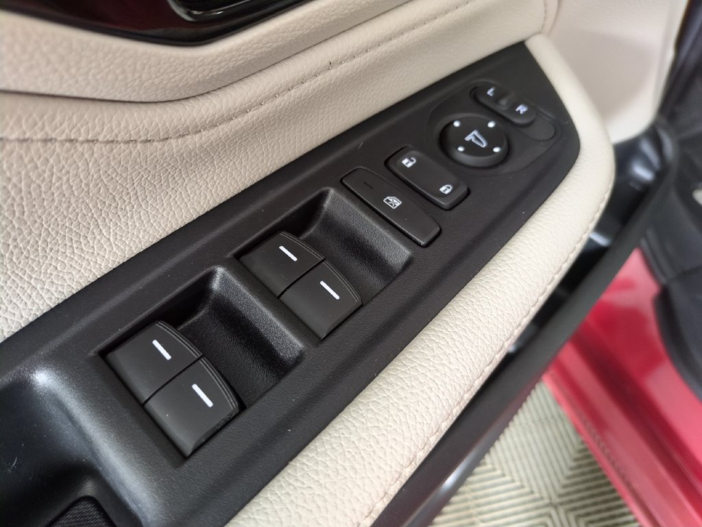 Certified 2025 Honda Odyssey Touring image 15