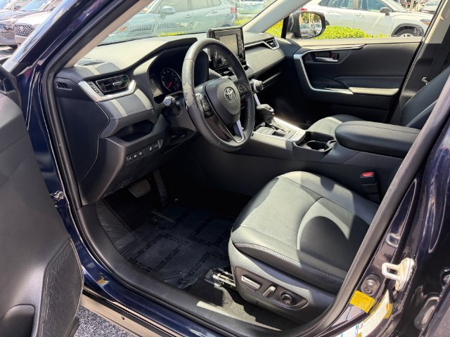 Used 2021 Toyota RAV4 XLE Premium AWD/4WD image 11