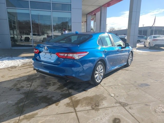 Used 2019 Toyota Camry LE image 7