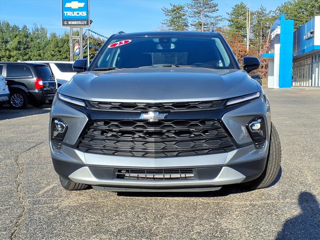 Used 2023 Chevrolet Blazer LT w/ Convenience Package image 2