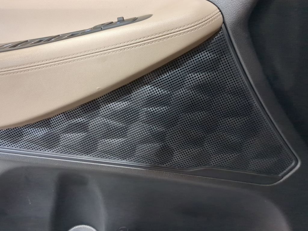 Used 2022 Hyundai Santa Fe SEL image 25