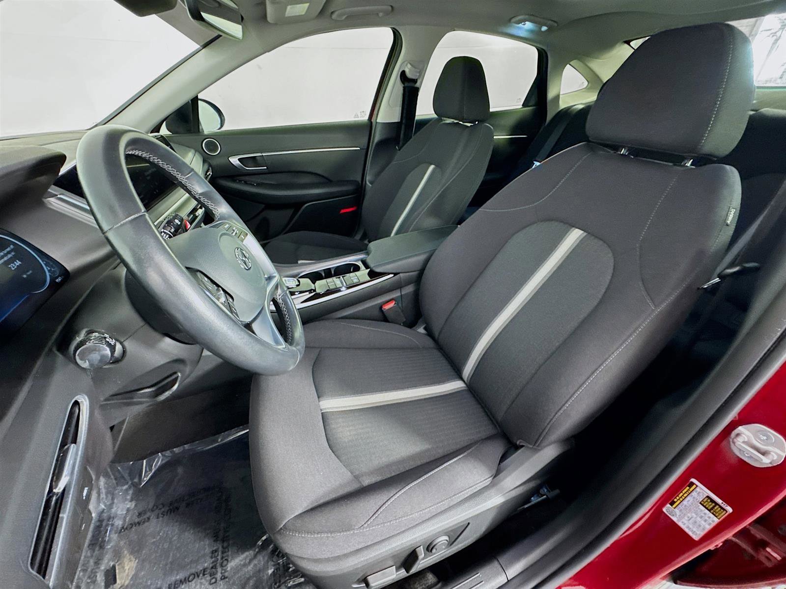 Certified 2023 Hyundai Sonata SEL w/ Convenience Package image 11