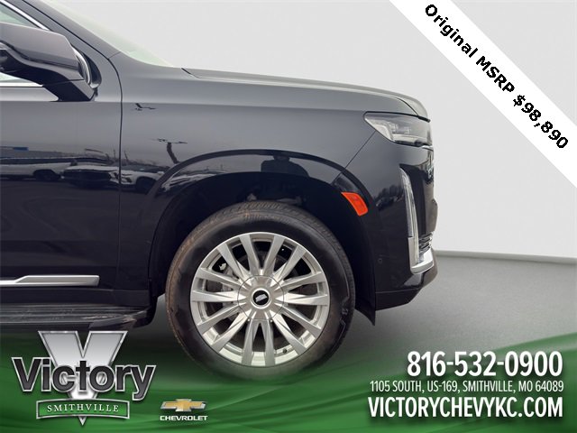 Used 2024 Cadillac Escalade Premium Luxury w/ LPO, Floor Liner Package image 21