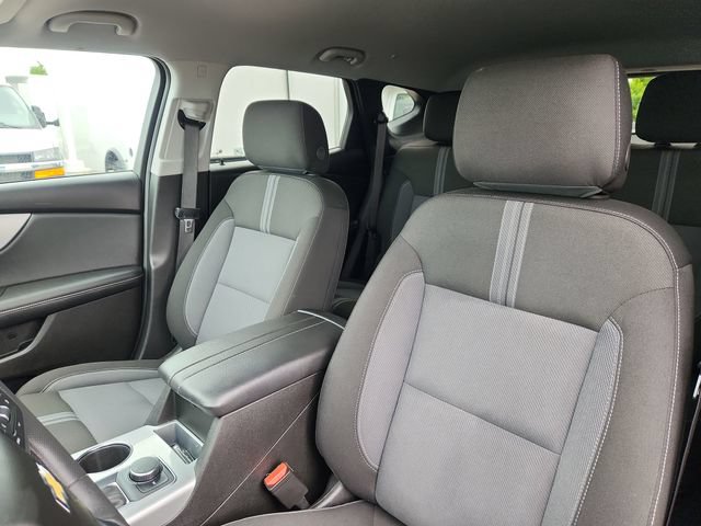 Used 2024 Chevrolet Blazer LT FWD image 21