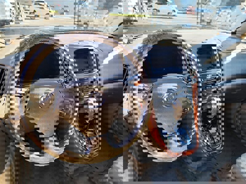 Used 2000 Lexus RX 300 image 6