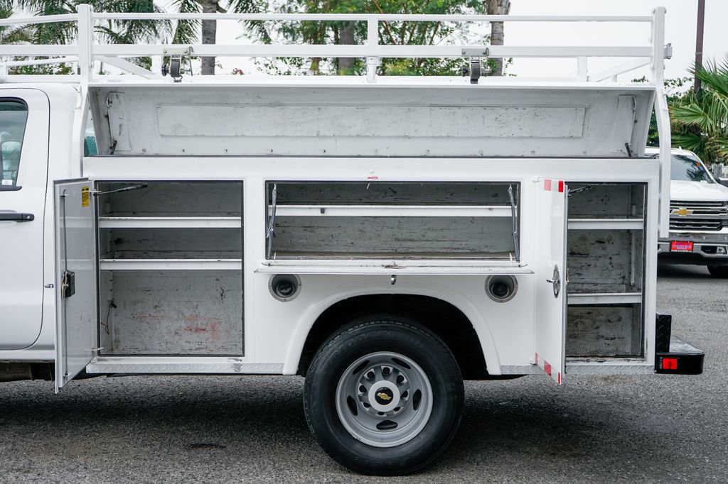 Used 2018 Chevrolet Silverado 3500 W/T RWD image 6