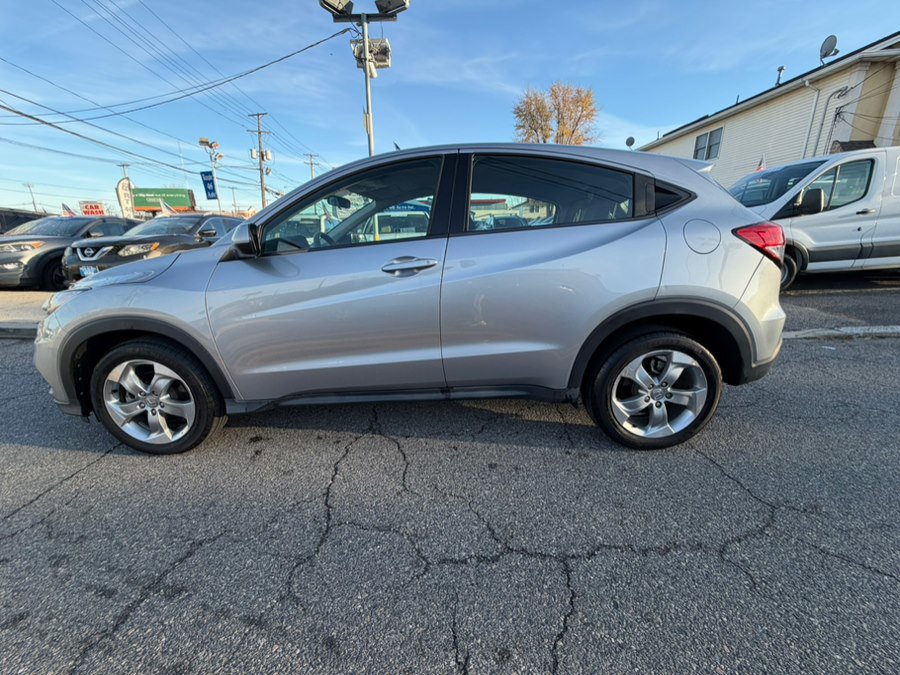 Used 2019 Honda HR-V LX image 6