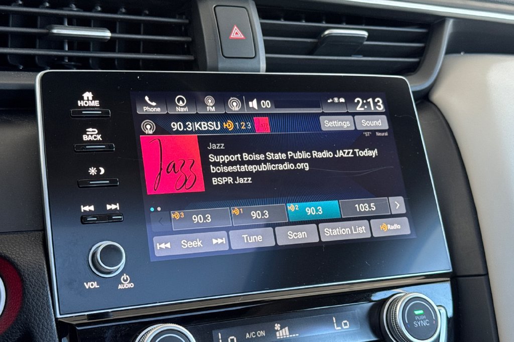 Used 2020 Honda Insight Touring image 19