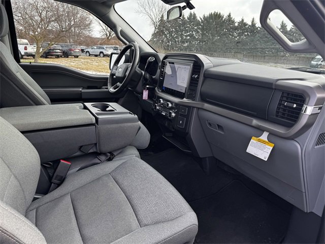 Used 2025 Ford F150 XLT w/ Equipment Group 301A Standard image 15