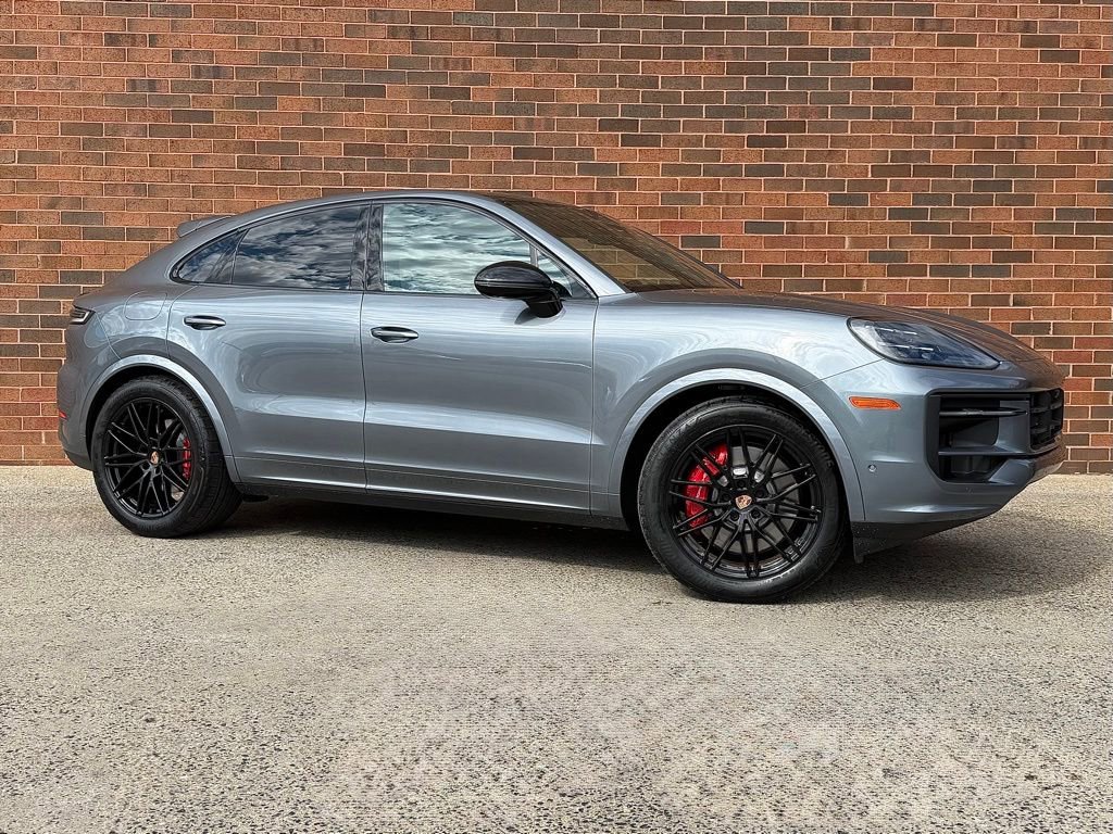 New 2026 Porsche Cayenne S image 9