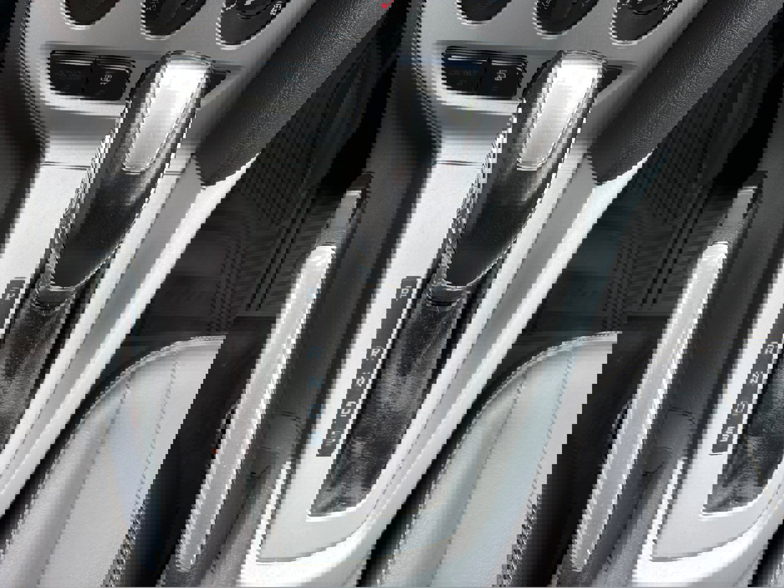 Used 2014 Ford Focus SE w/ Equipment Group 201A image 38