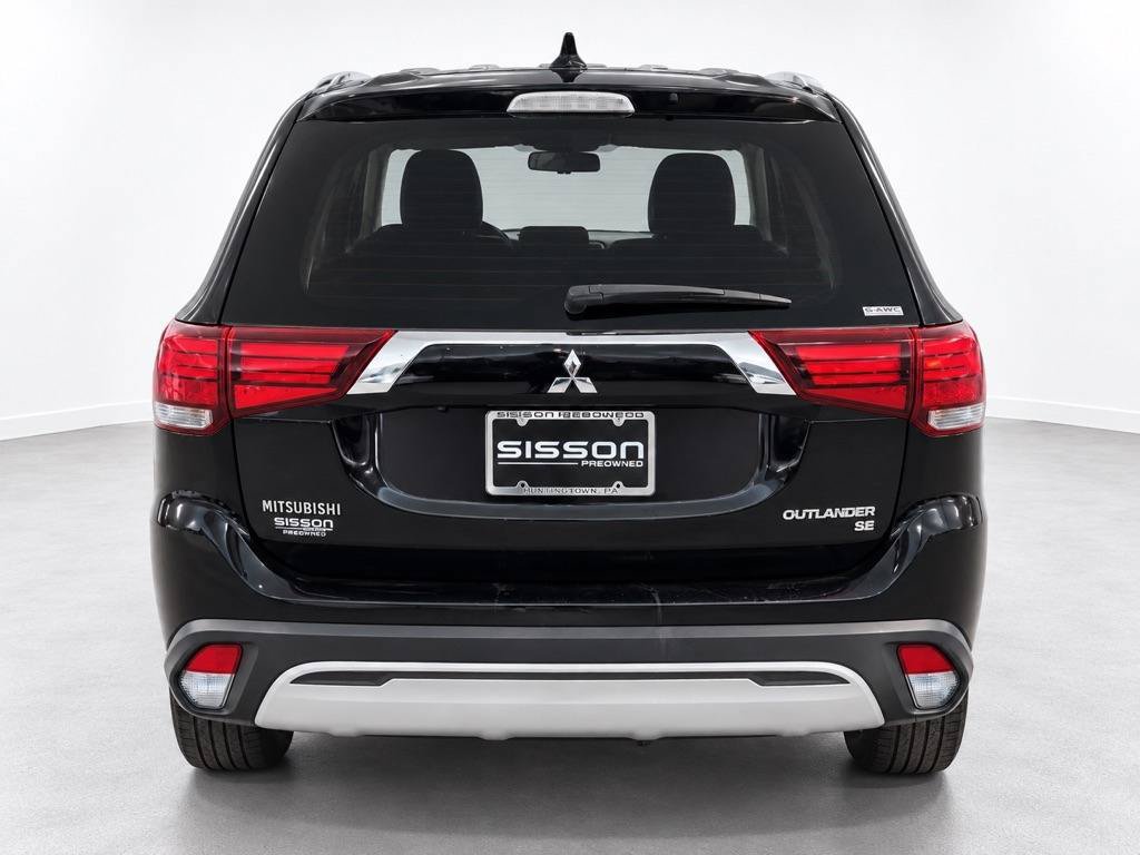 Used 2019 Mitsubishi Outlander SE AWD/4WD image 4