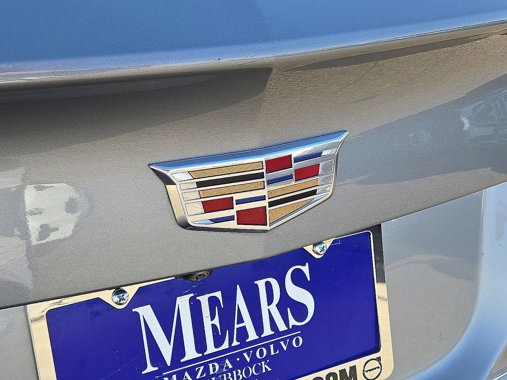 Used 2023 Cadillac XT4 Premium Luxury image 13