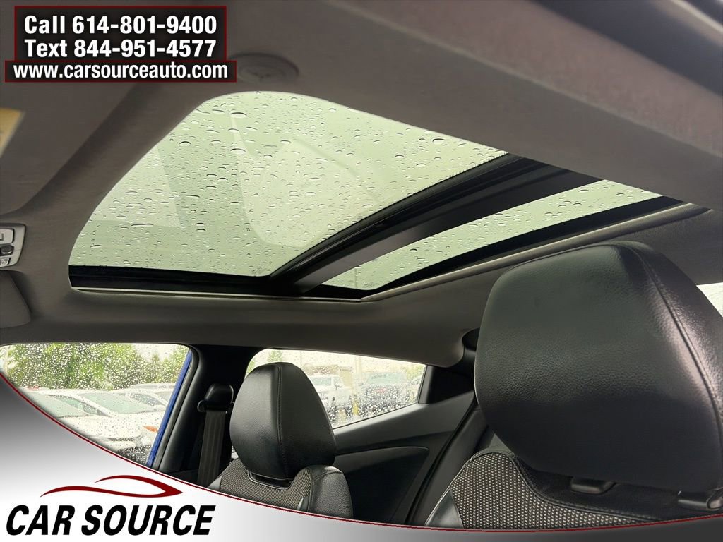 Used 2013 Hyundai Veloster w/ Tech Pkg FWD image 25