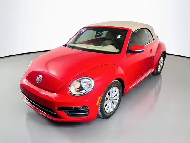 Used 2019 Volkswagen Beetle 2.0T S FWD image 4