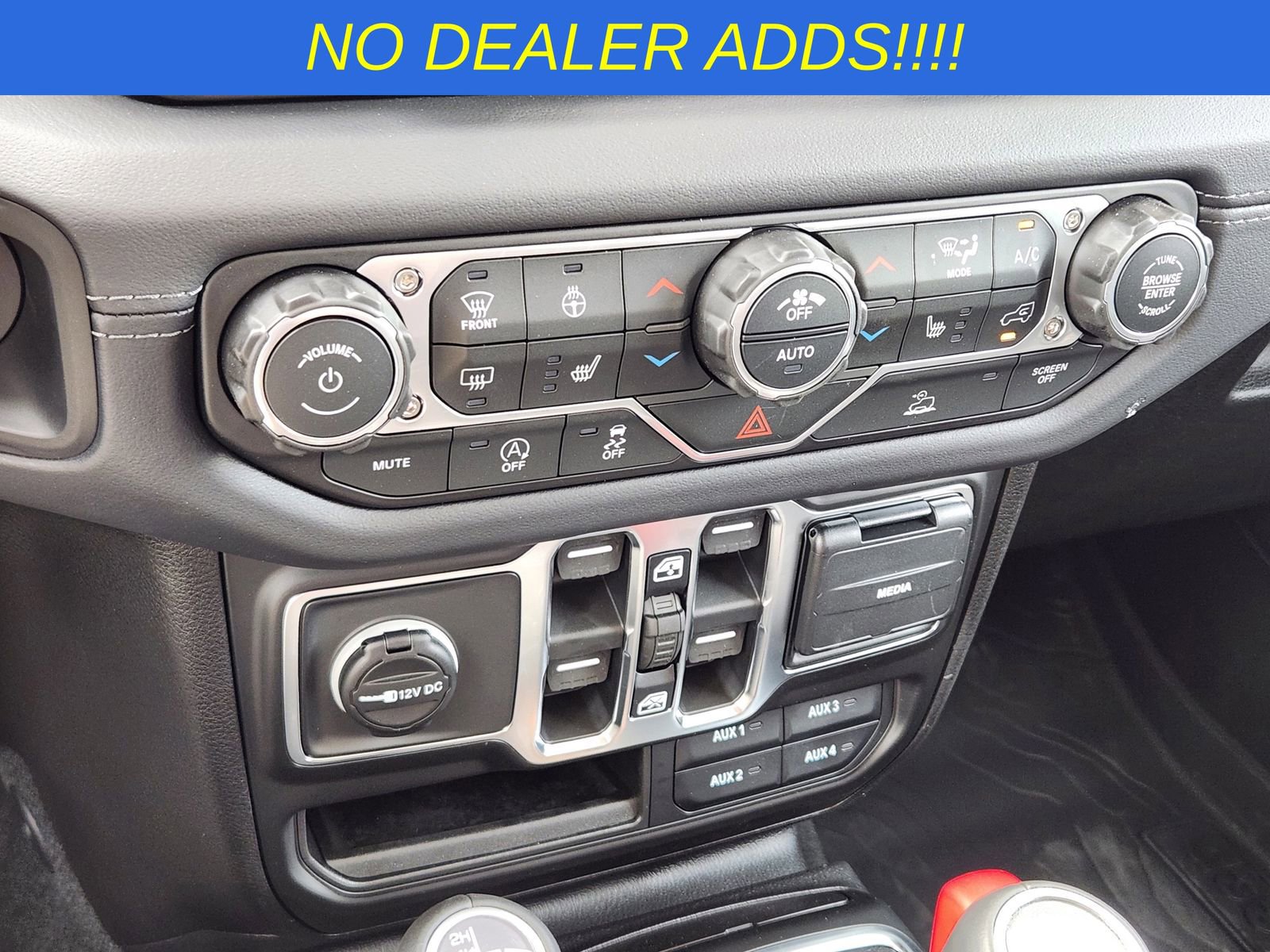 New 2026 Jeep Gladiator Sport image 18