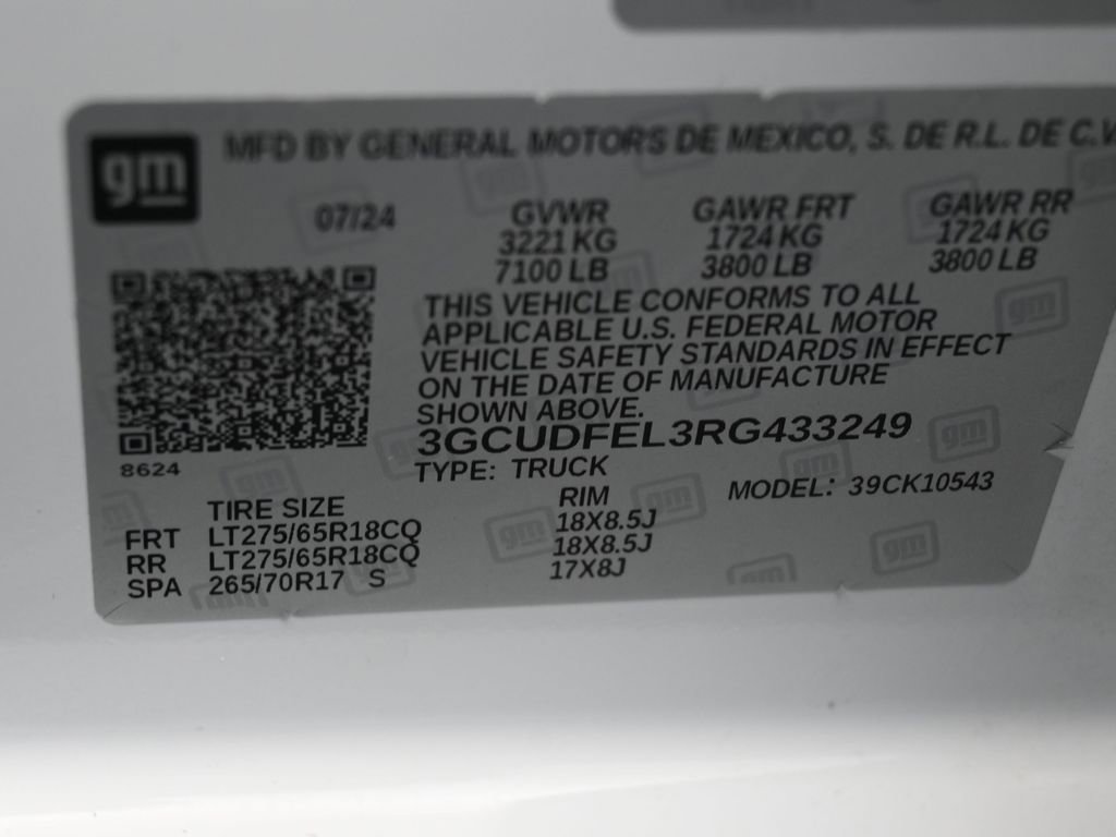 Used 2024 Chevrolet Silverado 1500 LT Trail Boss w/ LT Trail Boss Premium Package image 17