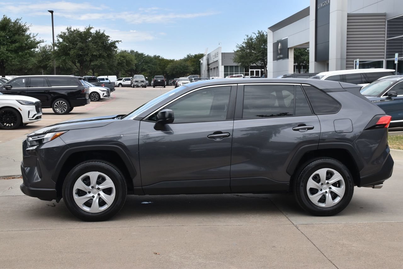 Used 2024 Toyota RAV4 LE FWD image 12