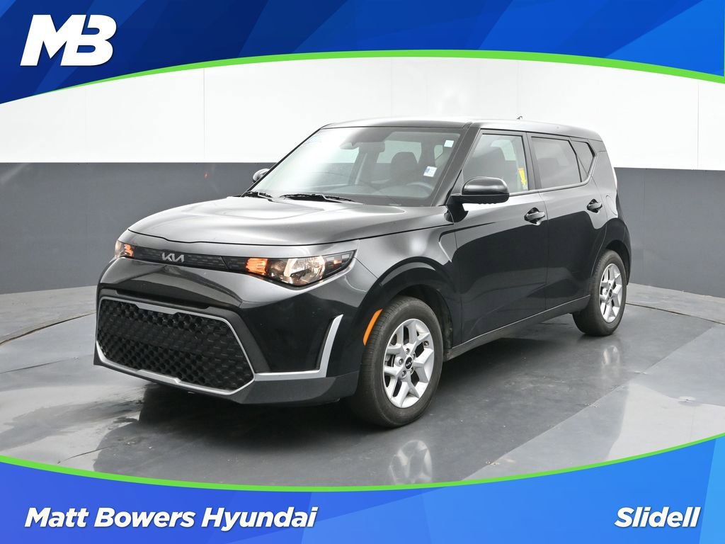 Used 2025 Kia Soul LX w/ LX Technology Package image 1