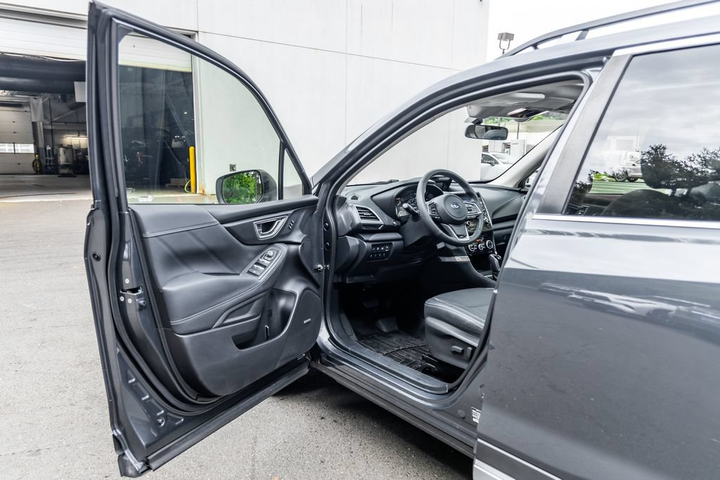 Used 2020 Subaru Forester Touring AWD/4WD image 24