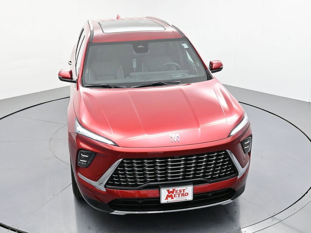 New 2025 Buick Enclave Avenir w/ Super Cruise Package image 4
