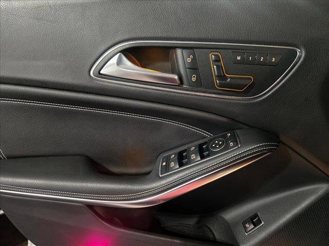 Used 2015 Mercedes-Benz CLA 250 image 14