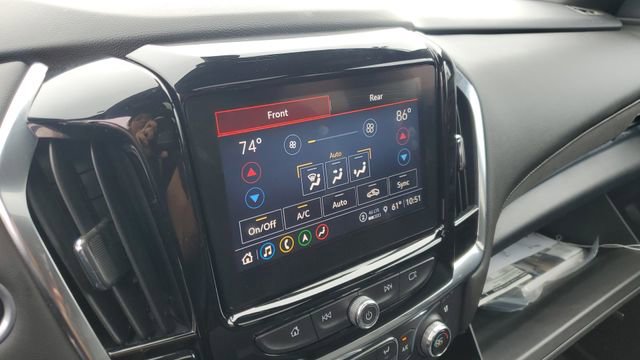 Used 2023 Chevrolet Traverse High Country w/ LPO, Floor Liner Package AWD/4WD image 18