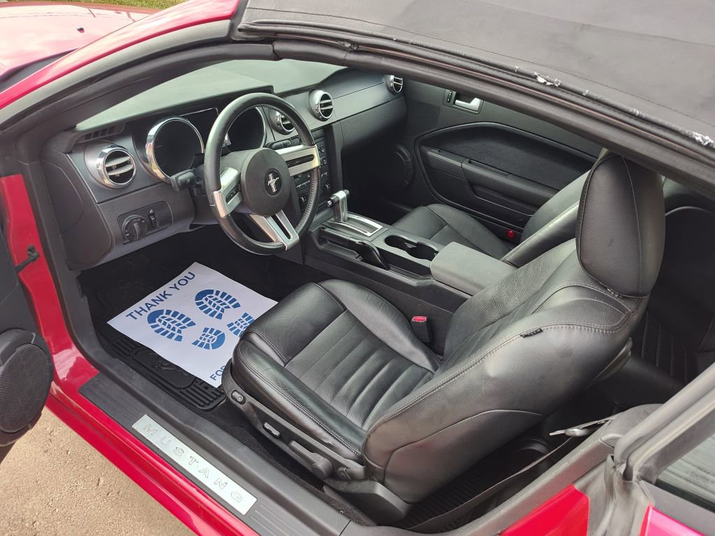 Used 2006 Ford Mustang GT image 5