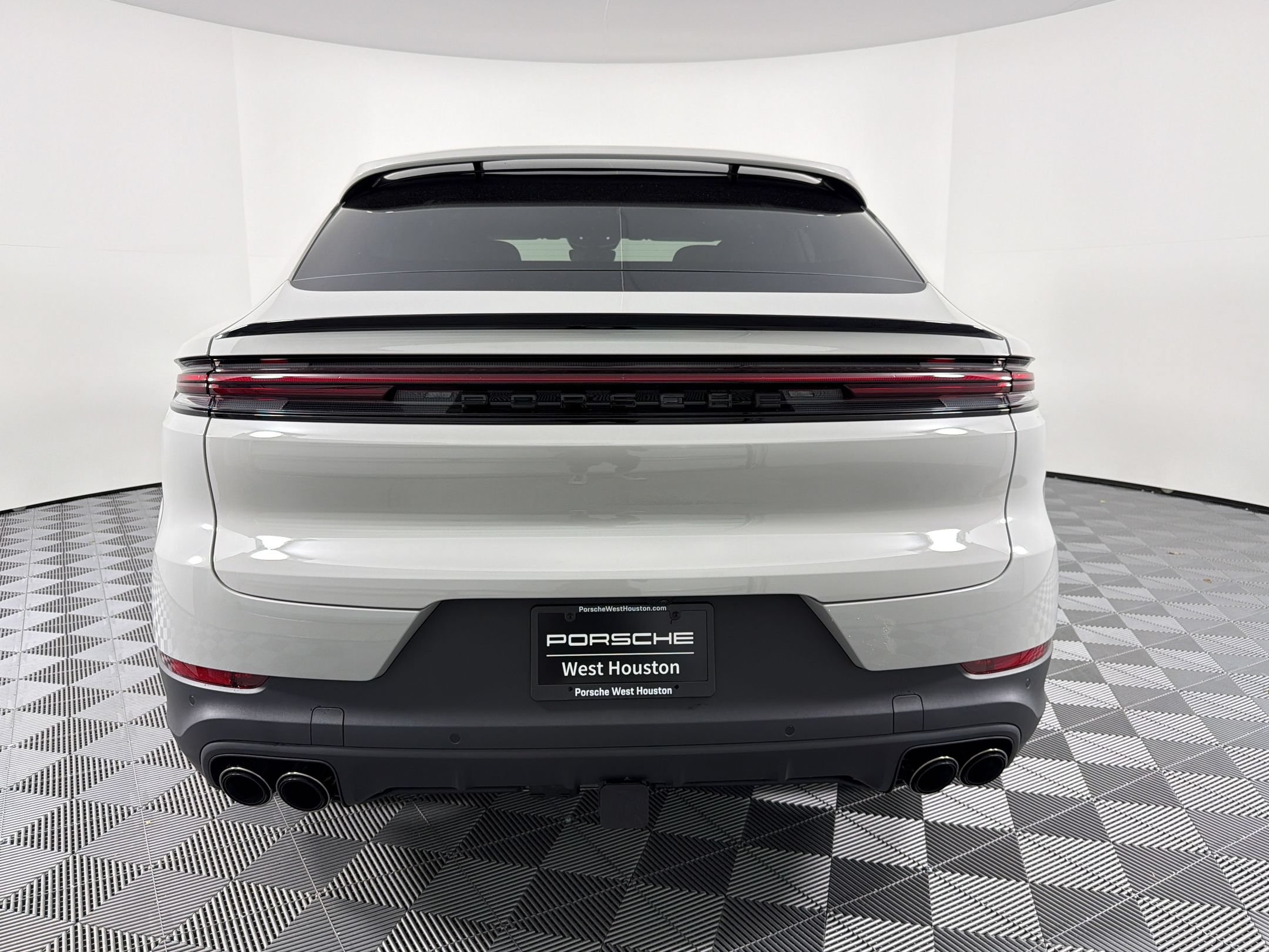 New 2026 Porsche Cayenne Coupe AWD/4WD image 10