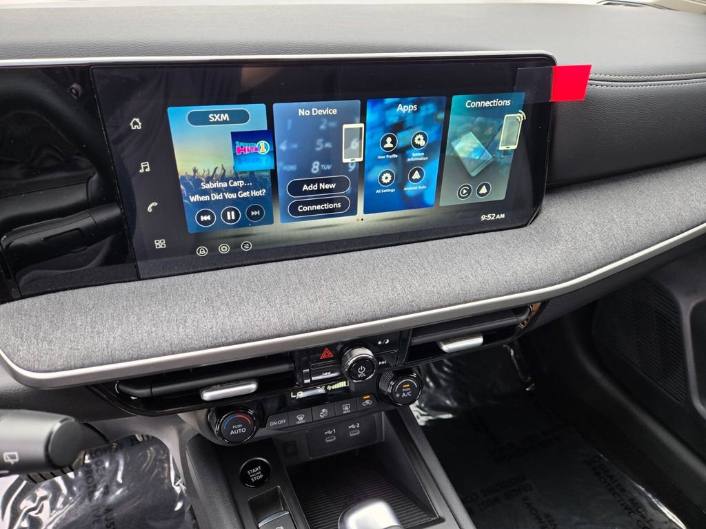 New 2026 Nissan Kicks SV w/ SV Premium Package FWD image 11