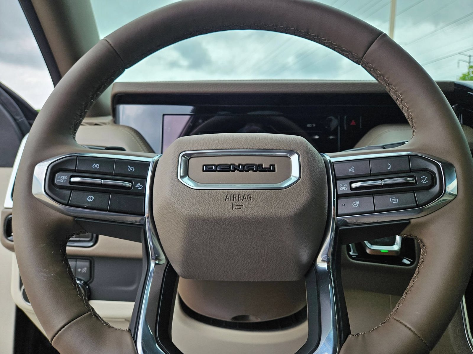 New 2026 GMC Yukon Denali AWD/4WD image 11