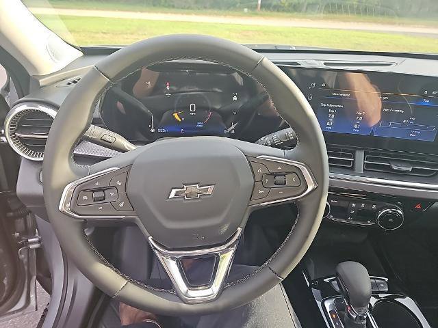 New 2026 Chevrolet Trax ACTIV w/ Sunroof Package image 12