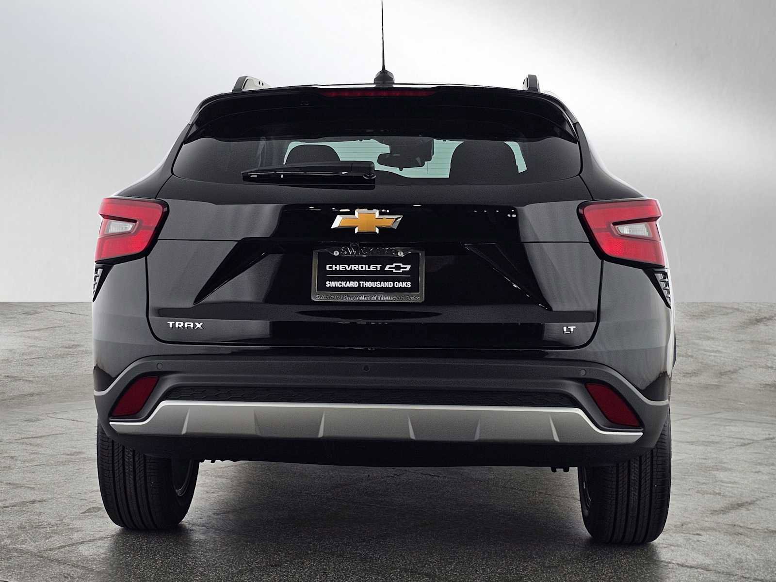 New 2026 Chevrolet Trax LT w/ Driver Confidence Package FWD image 4