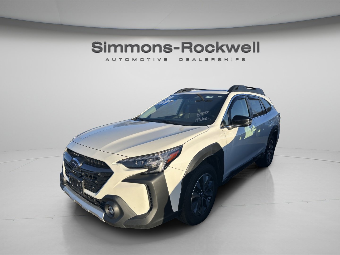 Used 2024 Subaru Outback Limited image 11