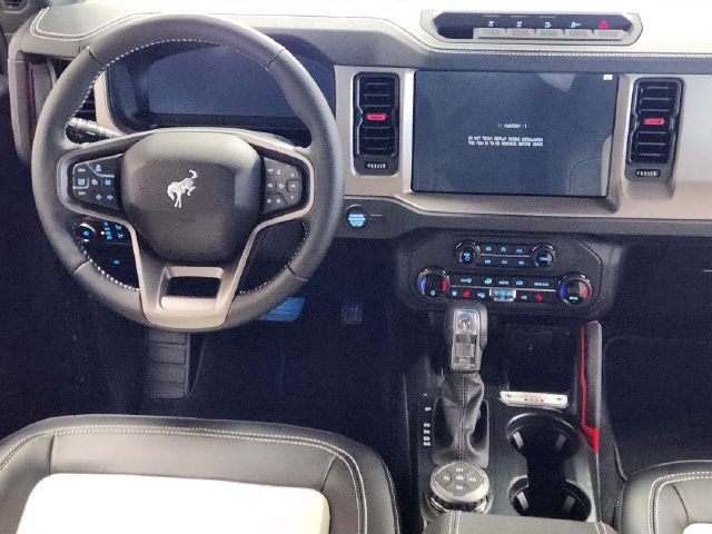 New 2026 Ford Bronco Outer Banks w/ Sasquatch Package AWD/4WD image 27