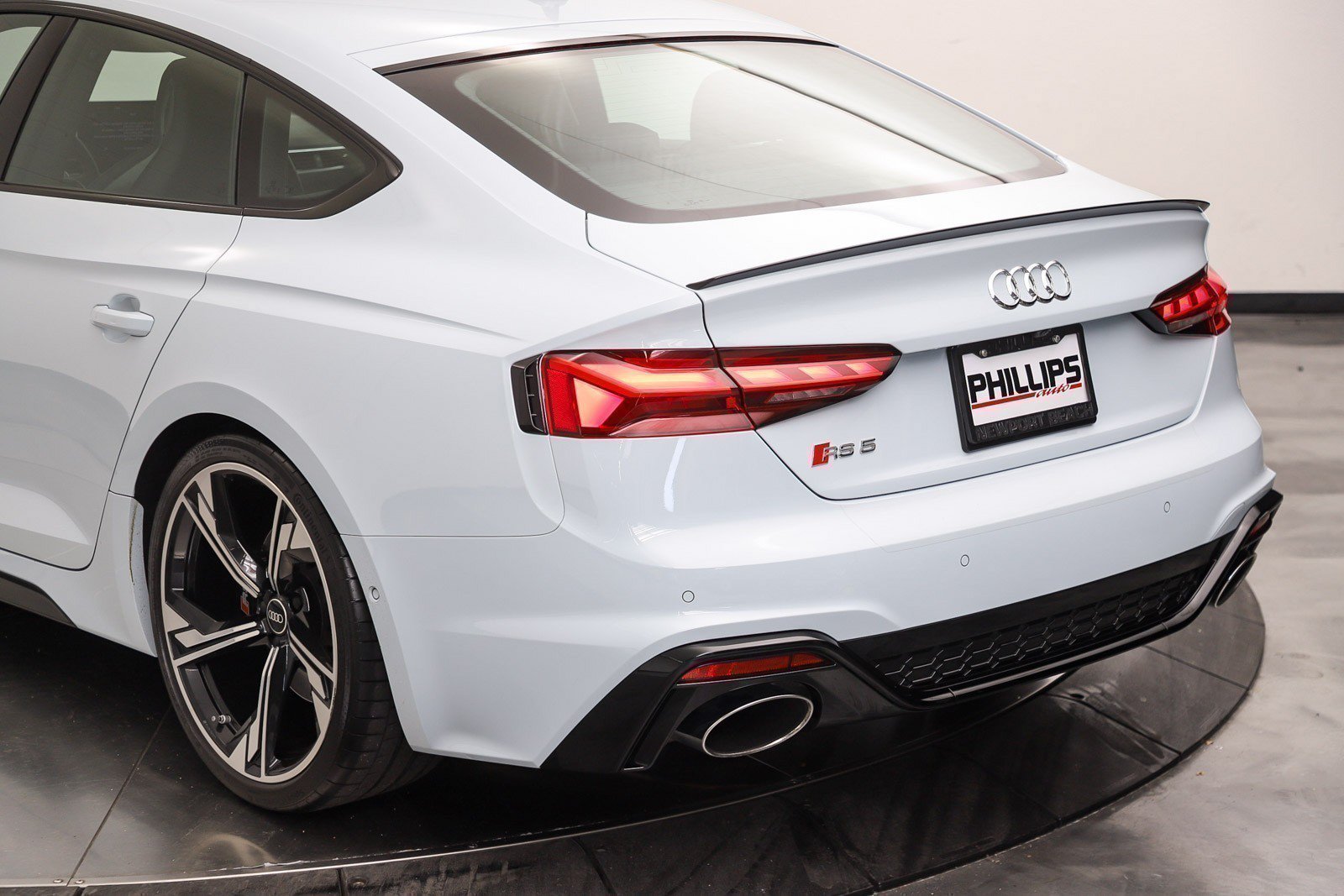 Used 2023 Audi RS 5 Sportback AWD/4WD image 15