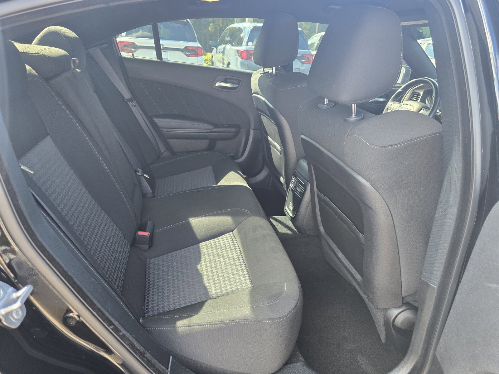 Used 2022 Dodge Charger R/T w/ Blacktop Package image 17